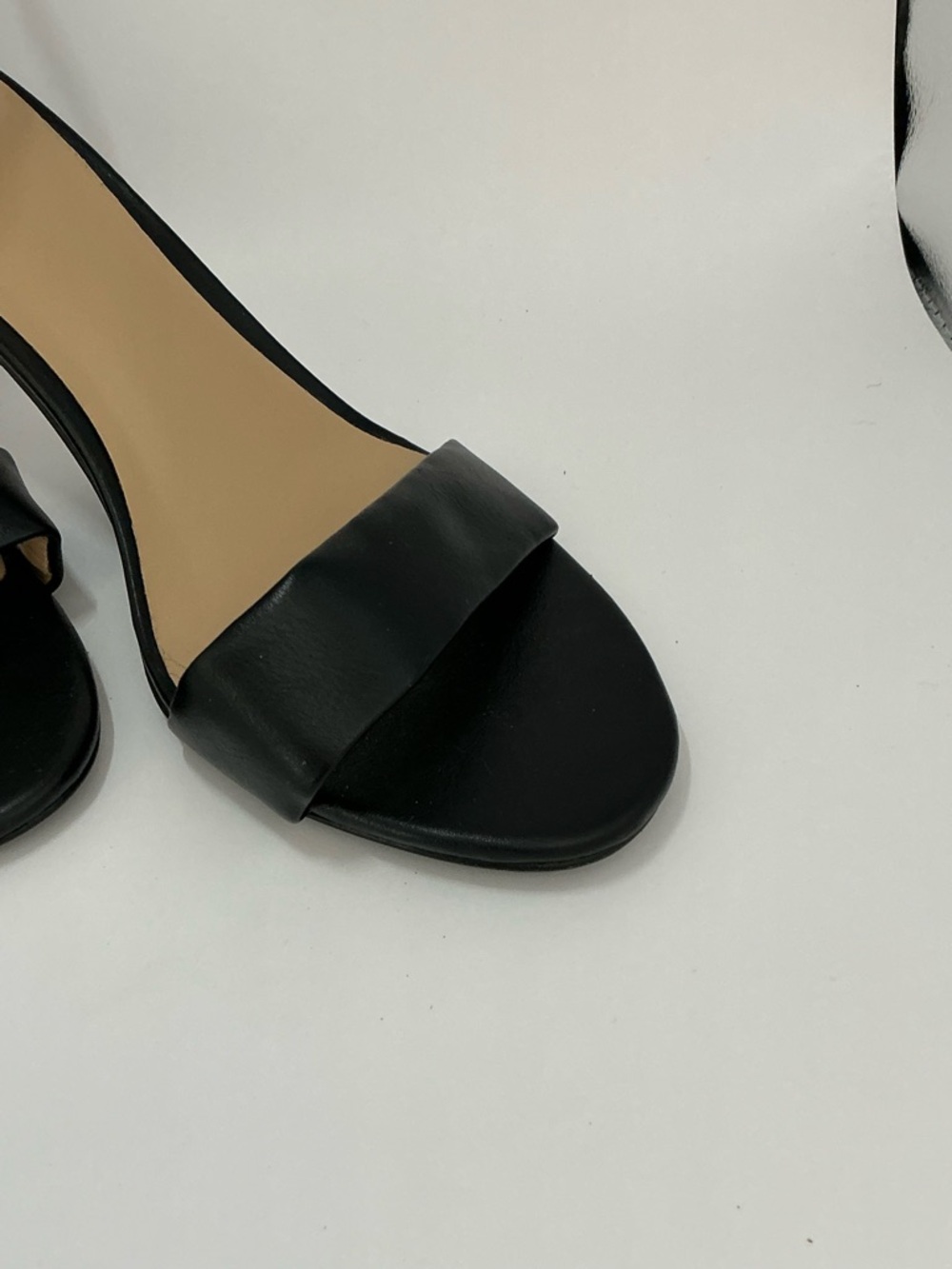 Naturalizer Black Ankle Strap Heels Size 9 Comfort Flex Sandals - Picture 5 of 11